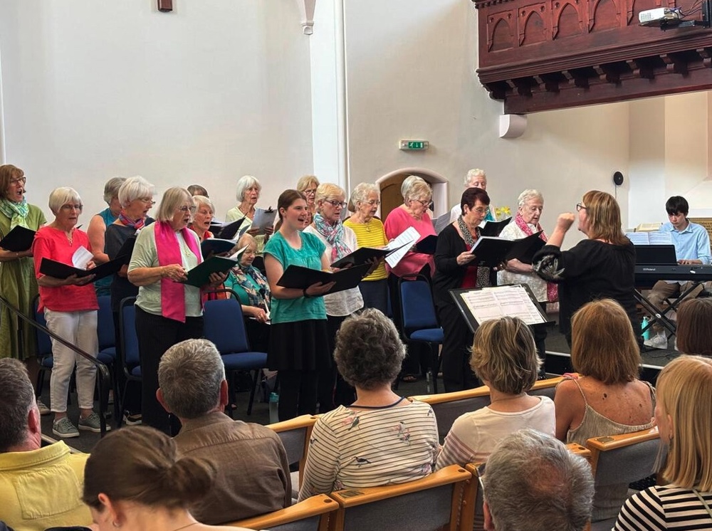 Malmesbury Good Afternoon Choir Christmas Celebration